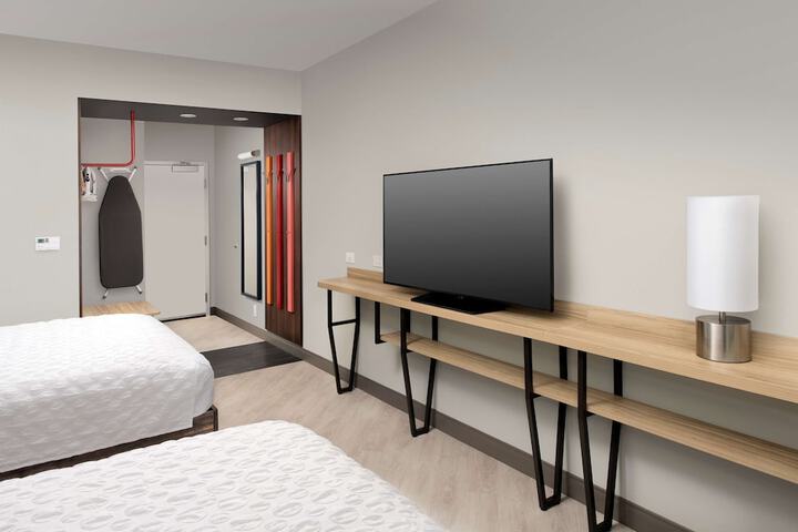 Room 16 of 29