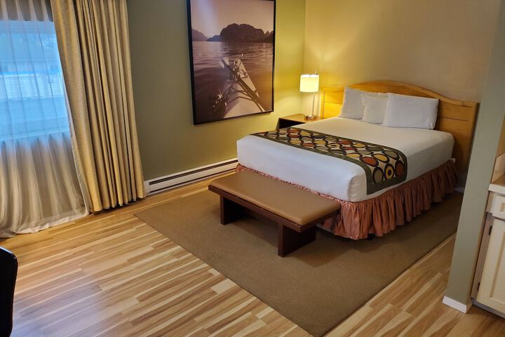 Room 10 of 35