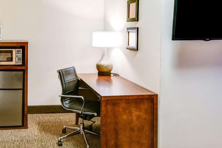 Room 20 of 39