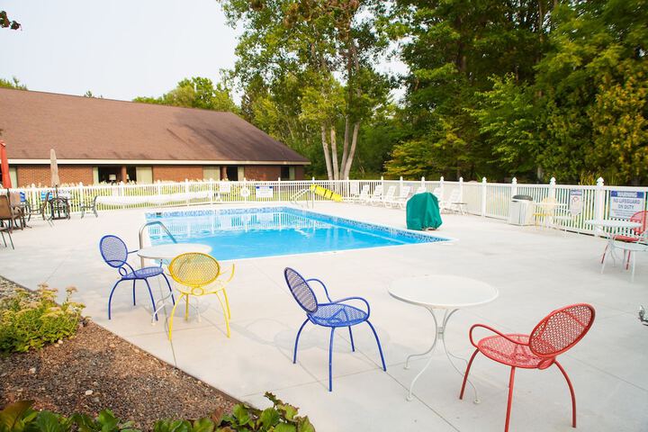 Pool 6 of 68