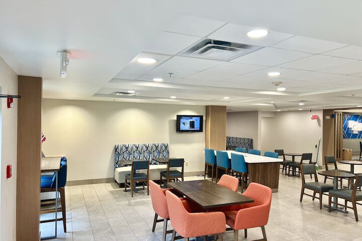Holiday Inn Express Madison by IHG