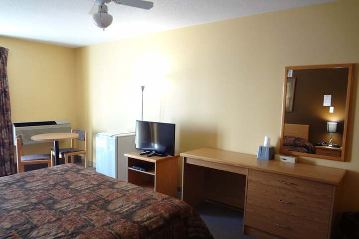 Room 15 of 63