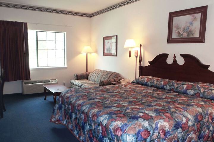 Room 14 of 26