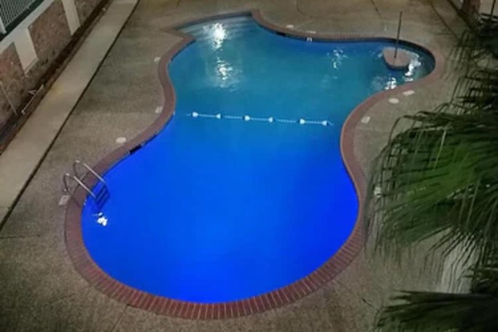 Pool 8 of 26