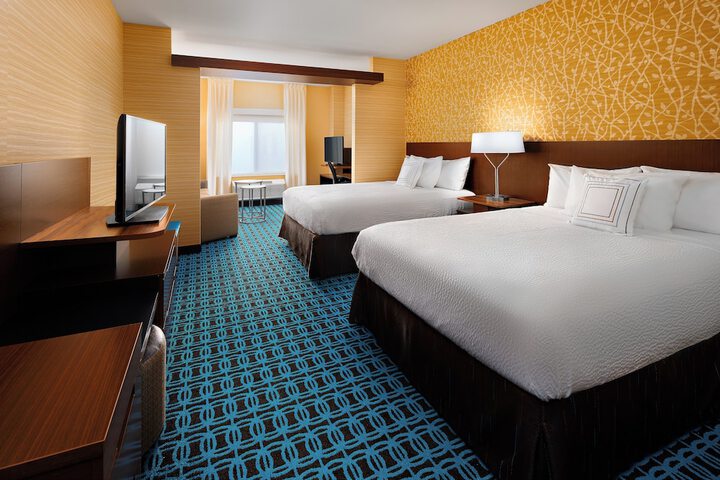 Fairfield Inn & Suite by Marriott Fresno Yosemite Intl Airport