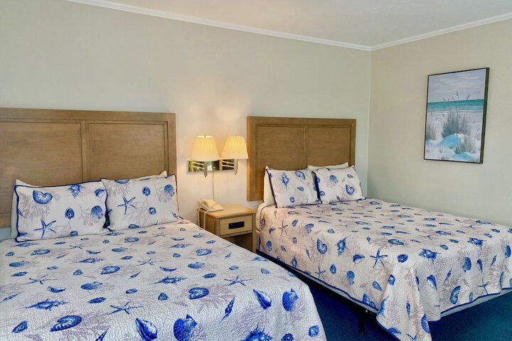 Room 5 of 10