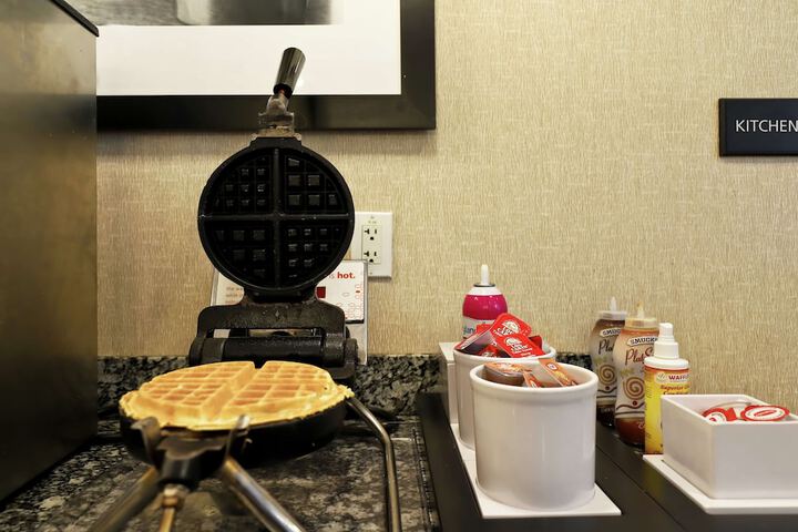 Breakfast/Coffee Service 42 of 50