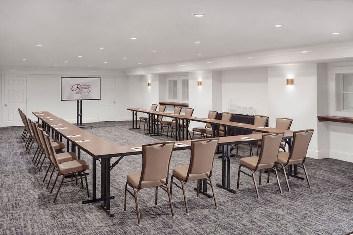 Portland Regency Hotel & Spa