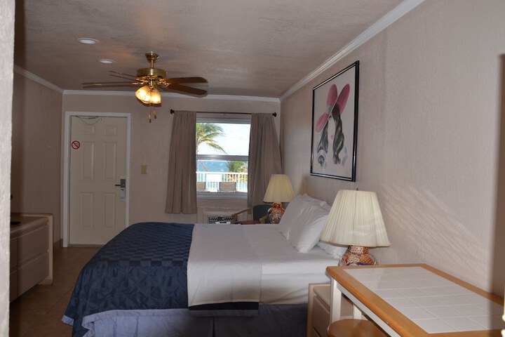 Room 40 of 44