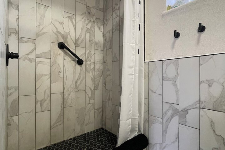 Room 60 of 129