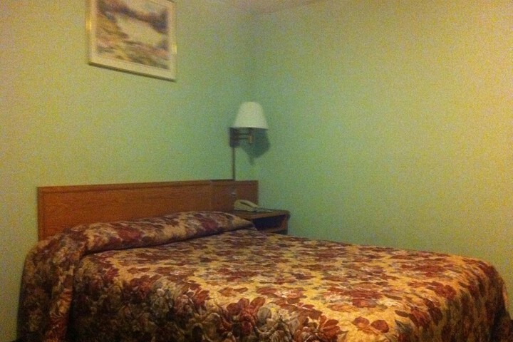 Room 18 of 47