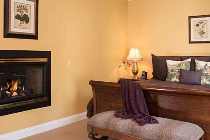 Stone Hill Inn