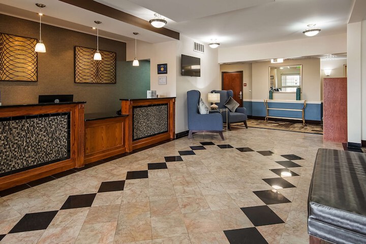 Hotel Interior 3 of 14