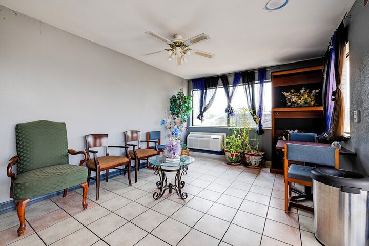 Hotel O Luxury Inn Channelview Baytown I-10