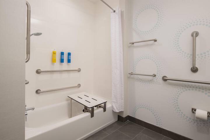 Tru by Hilton Columbia South