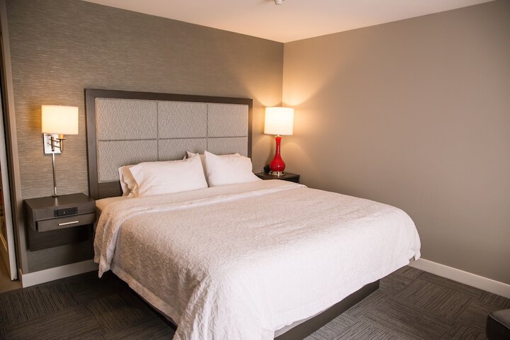 Room 15 of 37