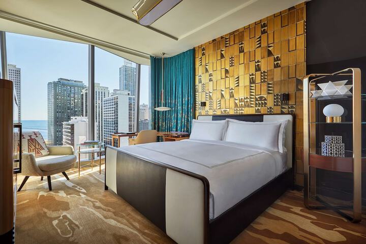 Room 53 of 143