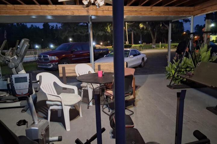 Country Inn 15099 HWY 17 Townsend GA 31331
