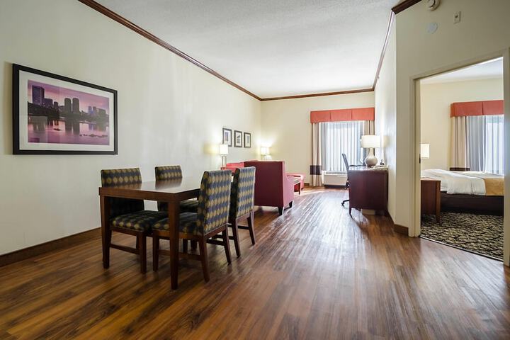 Comfort Suites Innsbrook - Short Pump