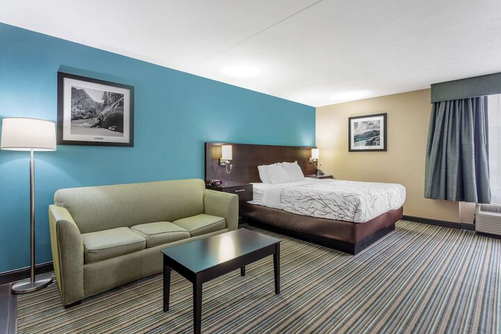 Room 15 of 41