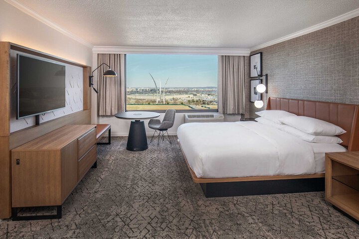 Room 20 of 46