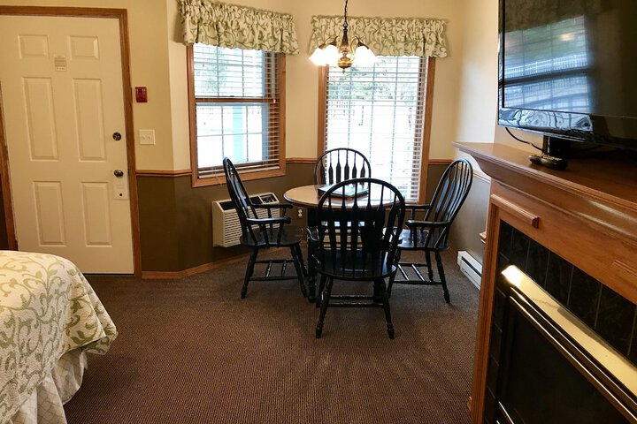 Room 73 of 157