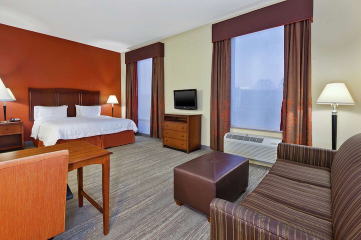 Room 12 of 36