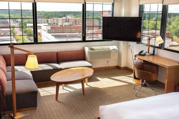 The Lismore Eau Claire - a DoubleTree by Hilton