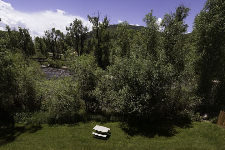 Hotel View 28 of 32