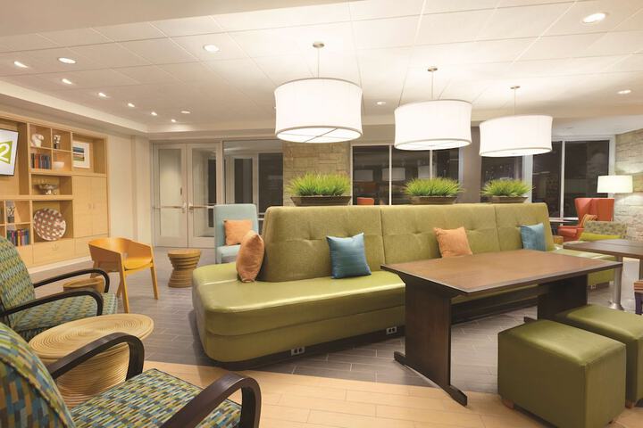 Hotel Interior 7 of 34