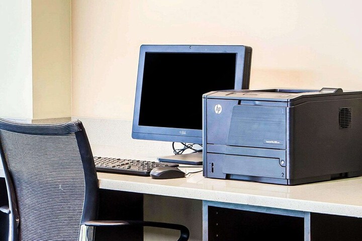 Quality Inn & Suites Peoria North
