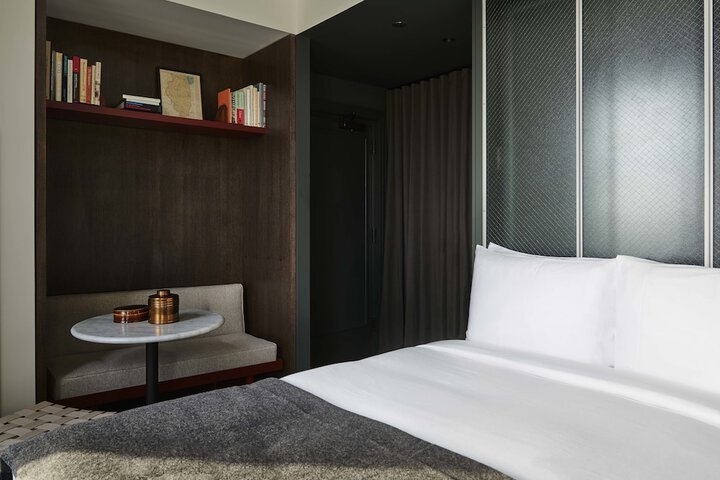 Room 54 of 88