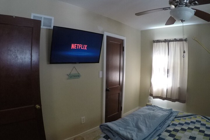 Room 20 of 36