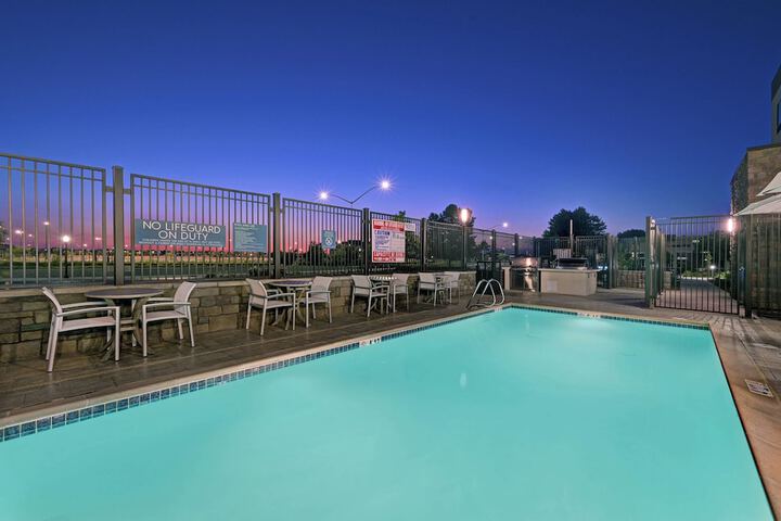 Pool 6 of 55