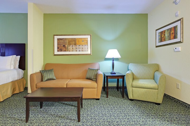 Room 20 of 63