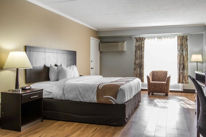 Room 12 of 31