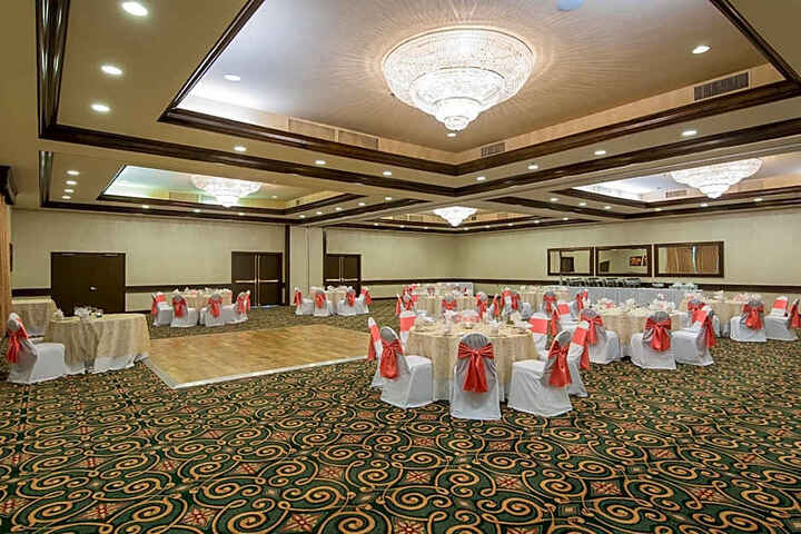 Holiday Inn Nashua an IHG Hotel