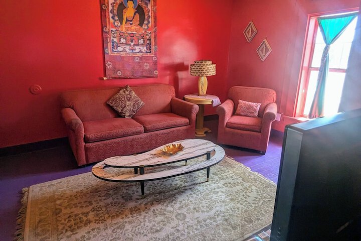Room 72 of 286