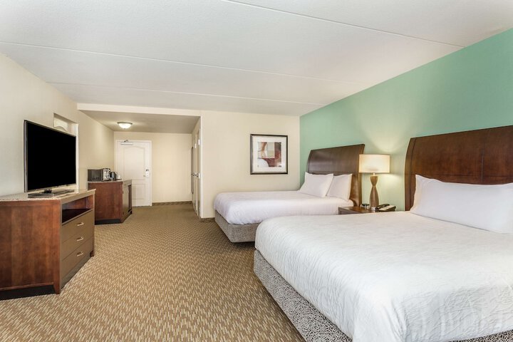 Room 17 of 41