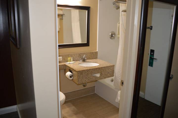 Quality Inn OHare Airport