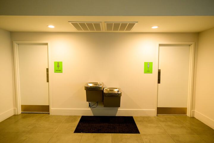 Hotel Interior 42 of 123