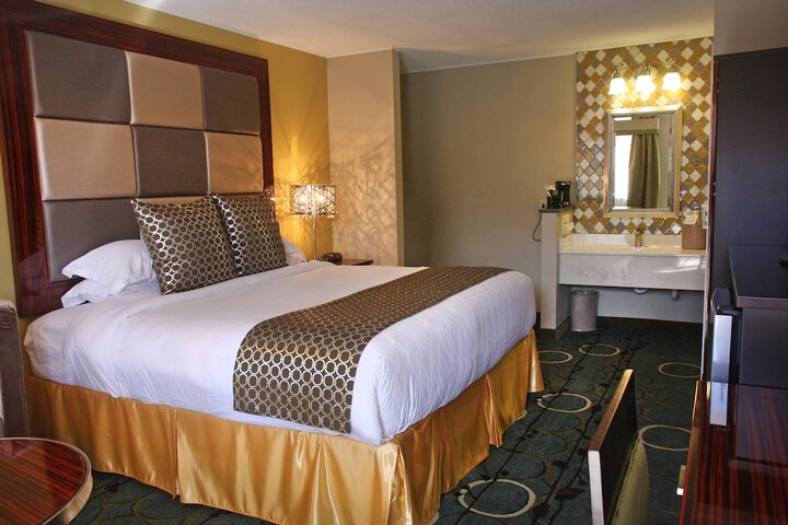 Room 74 of 112