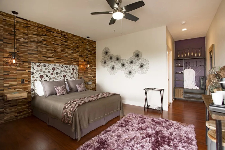 The Vineyard B & B at Lost Creek Ranch