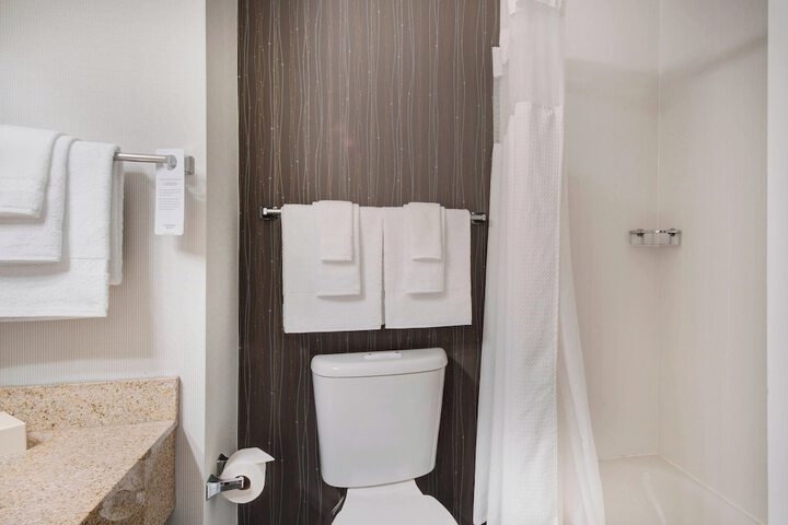 Room 30 of 50