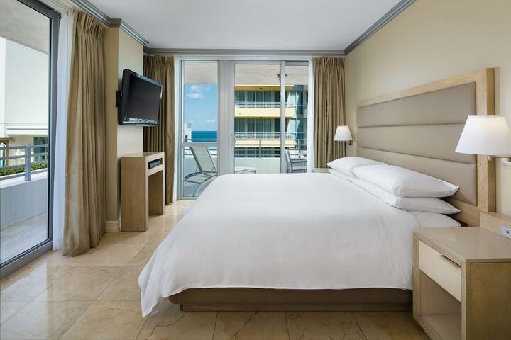 Room 49 of 120