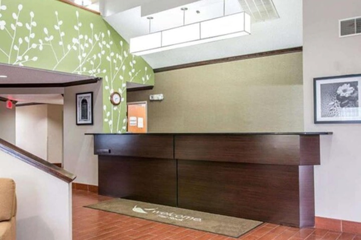 Baymont by Wyndham Flat Rock