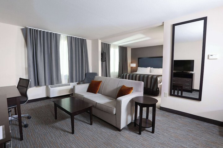 Room 5 of 21