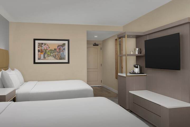Room 27 of 55