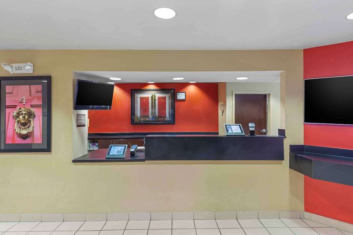 Hotel Interior 10 of 30