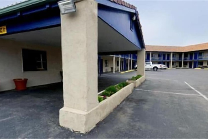 Hotel 8 of 45